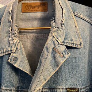 vintage wrangler jacket size medium